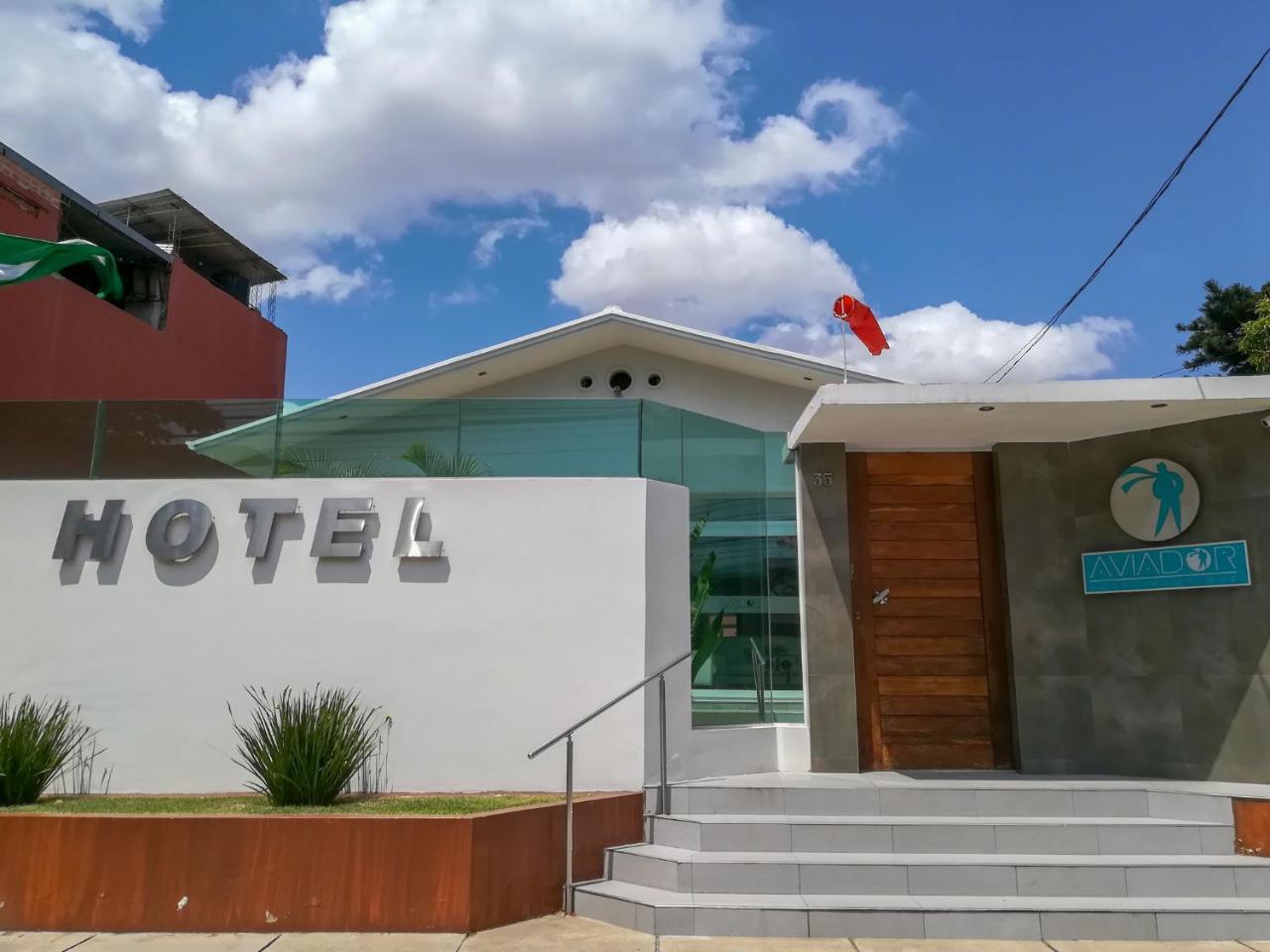 Aviador Hotel Boutique Santa Cruz de La Sierra Buitenkant foto